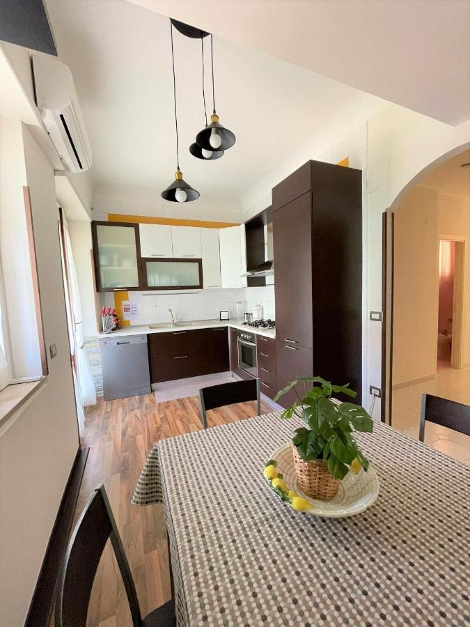 Emy House Sorrento Apartment Luaran gambar