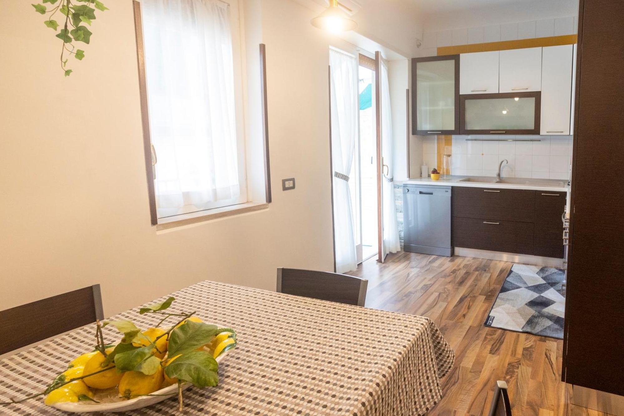 Emy House Sorrento Apartment Luaran gambar